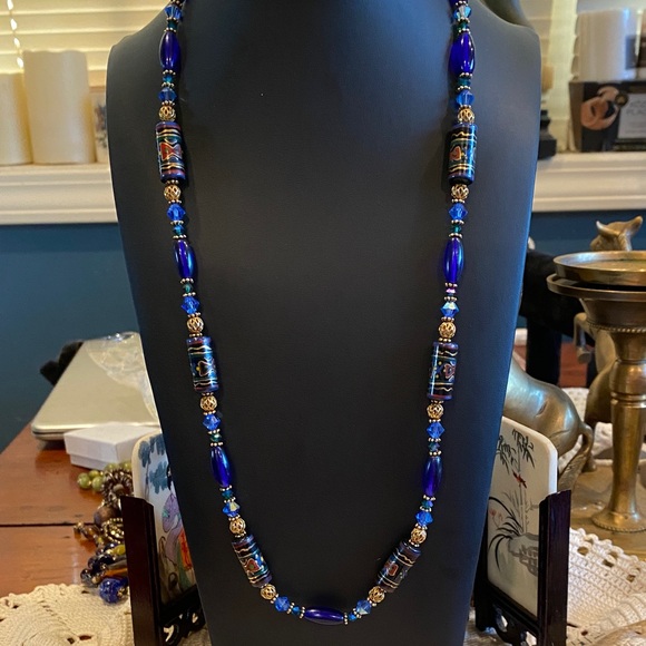 Elegant Blue Murano Glass Beaded Necklace - Picture 1 of 10